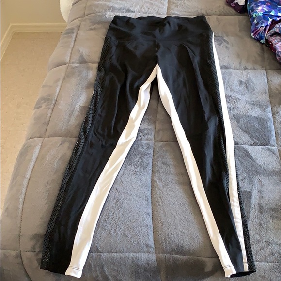 Victoria Secret Pink - Picture 2 of 4